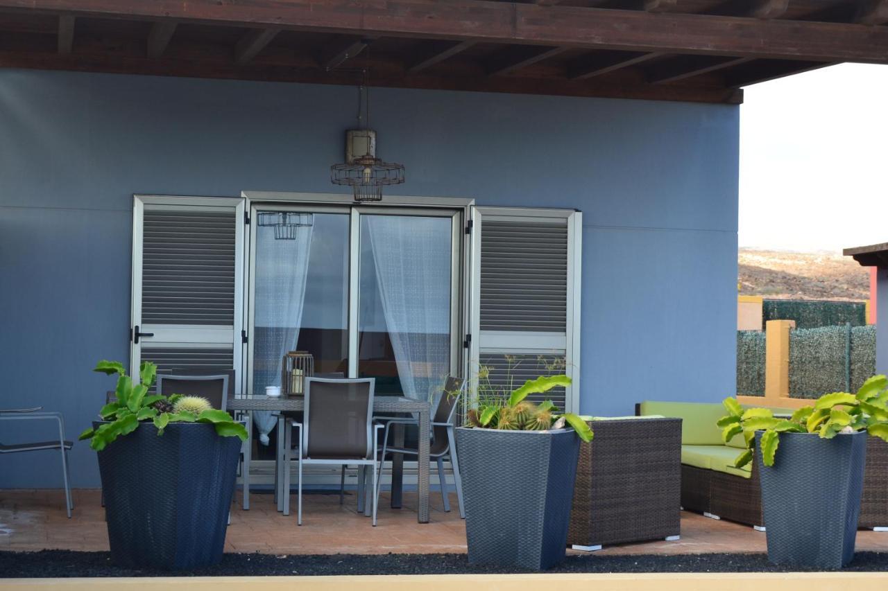 Golf Las Salinas Villa Carlotta With Private Heated Pool With Additional Cost Caleta De Fuste Exterior photo